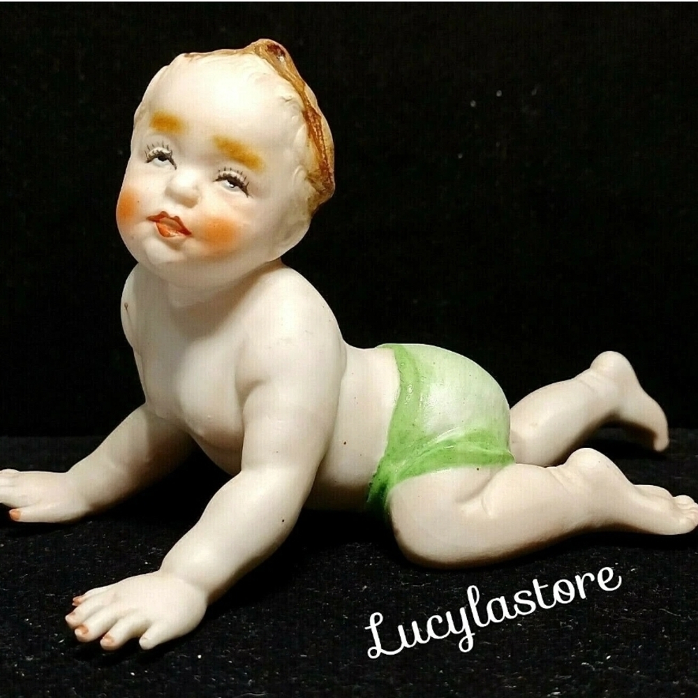 50's VINTAGE ARDALT Made in JAPAN BISQUE PORCELAIN PIANO BABY BOY Crawling 6258